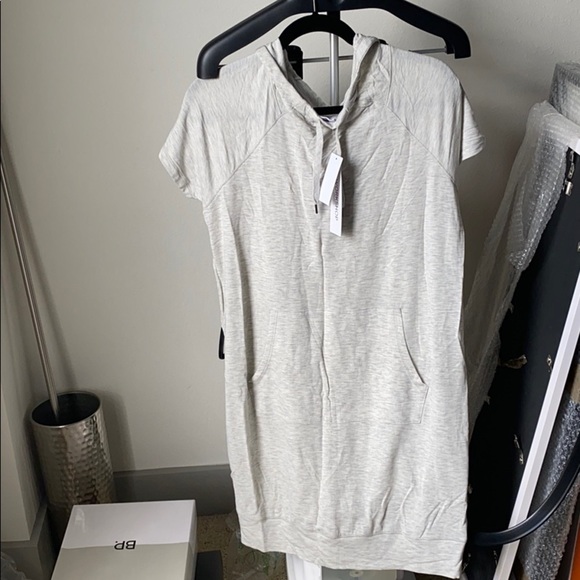 Dresses & Skirts - NWT adorable gray hoodie dress by workshop sz M
